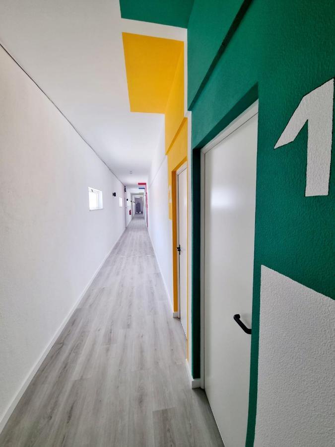 Azulrelax Hostel Pinhal Novo Exterior foto